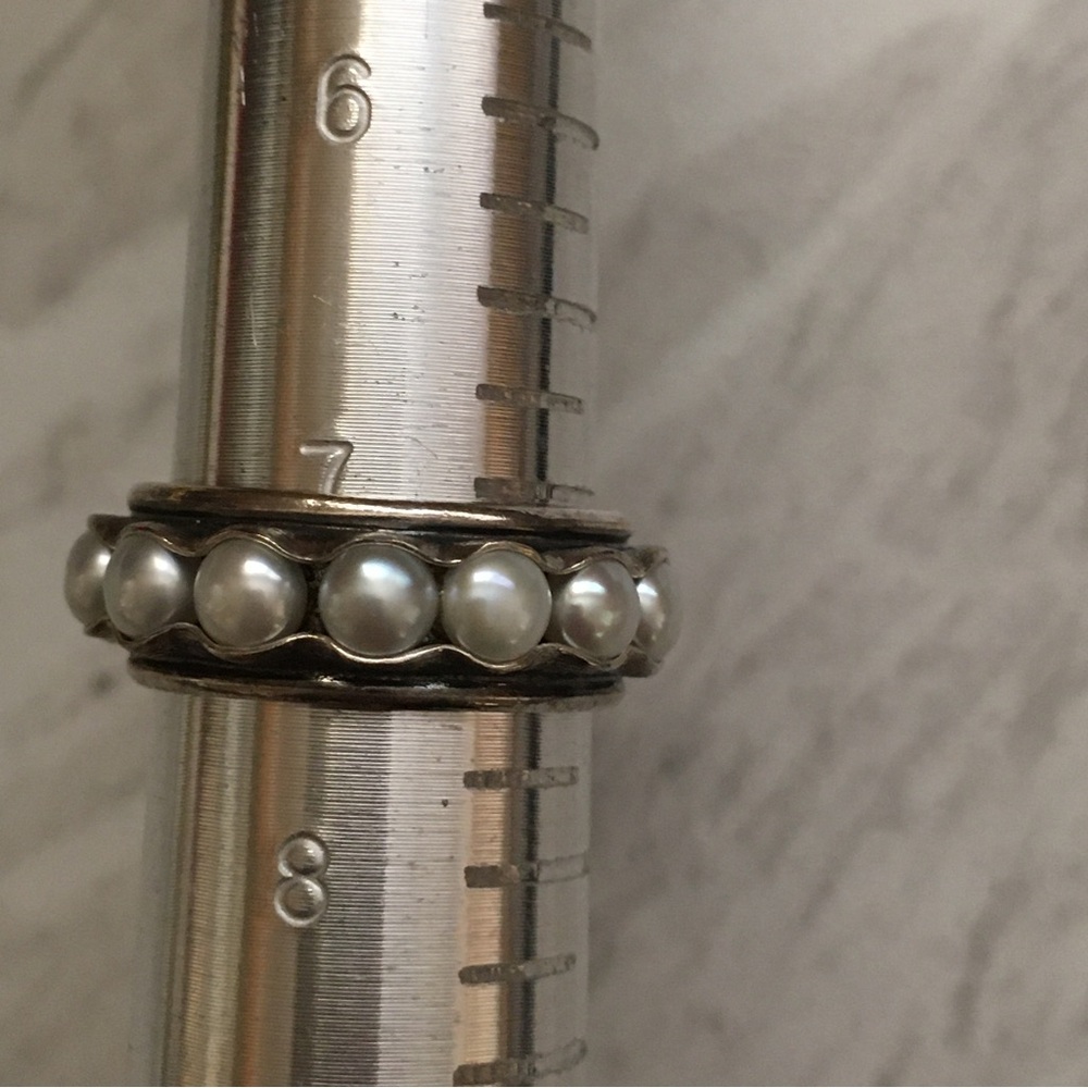 Sterling Silver Ring - Picture 4 of 4